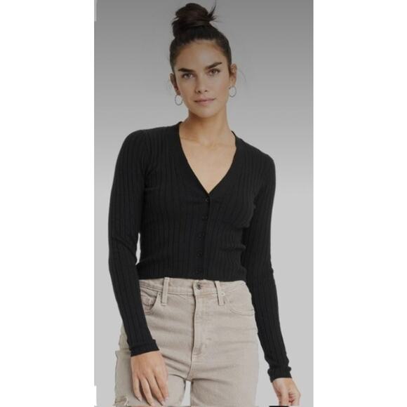 Universal thread Tops - Womans ribbed cardigan XS